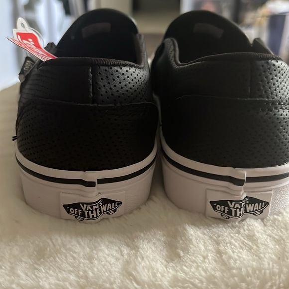 Vans Slip-On Perf Leather Shoe - Picture 4 of 10
